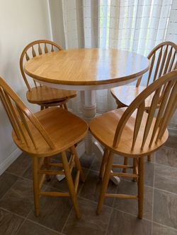 Dining table with 4 chairs