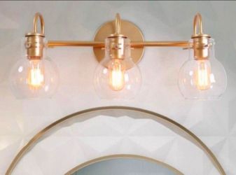 LALUZ Stockton Modern 3-Light Gold Bathroom Vanity Light with Clear Globe Glass