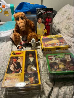 Vintage Lot of 6 Toys & Collectibles