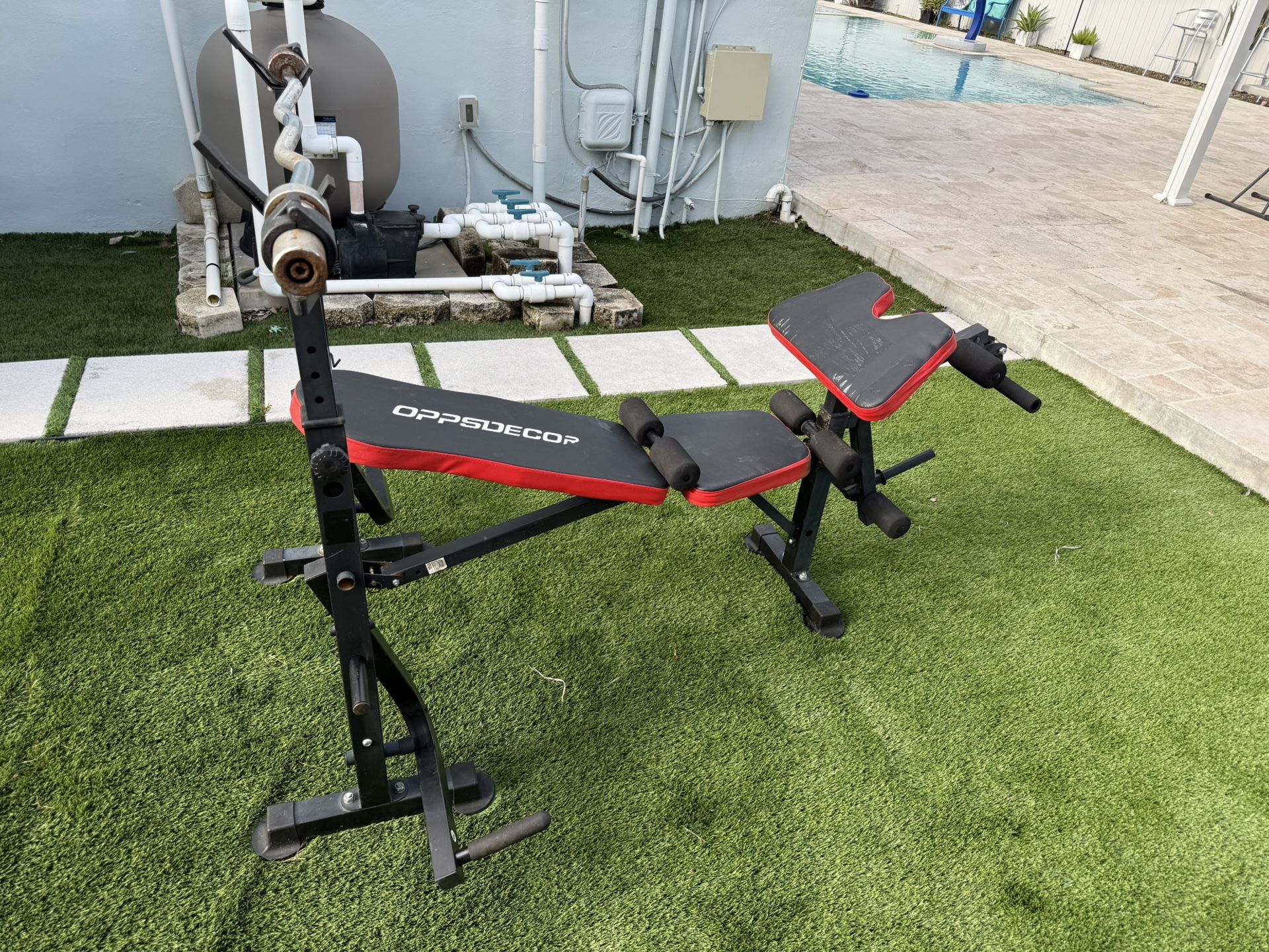 Weight Bench 