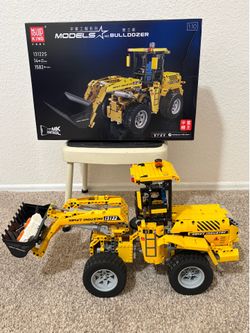 Working Remote Control Dump Loader with Box and all instructions