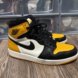 Nike Air Jordan 1 Retro High OG Taxi Yellow Toe Size 8.5