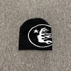 Black and white Hellstar beanie 🔥