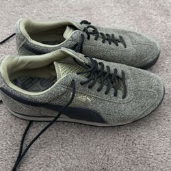 Women’s Puma Shoes