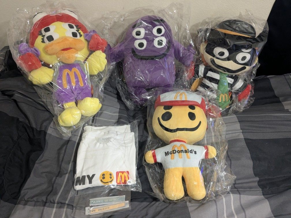 Cpfm X McDonald's Plush Friends