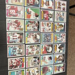 28 Early 1980s Topps St. Louis Cardinals Football Cards With Many Stars Ottis Anderson, Jim Hart, Wehrli, Etc