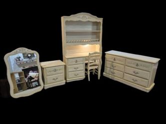 6 PIECE HENRY LINK FURNITURE
