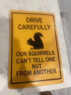 Free squirrel crossing metal sign