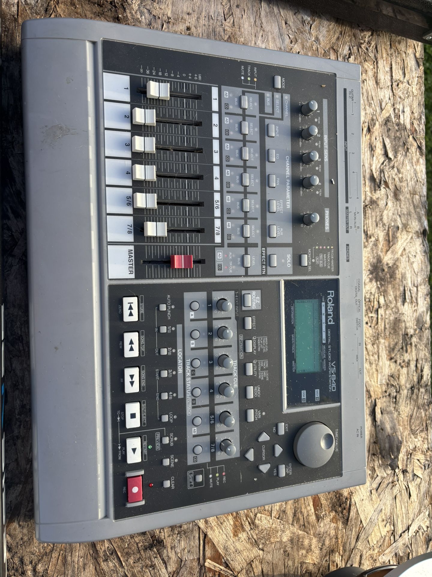Roland VS-840 8-Track Digital Workstation.