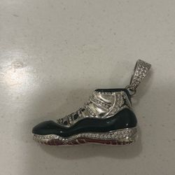 Jordan 11  moissanite pendant  925 silver