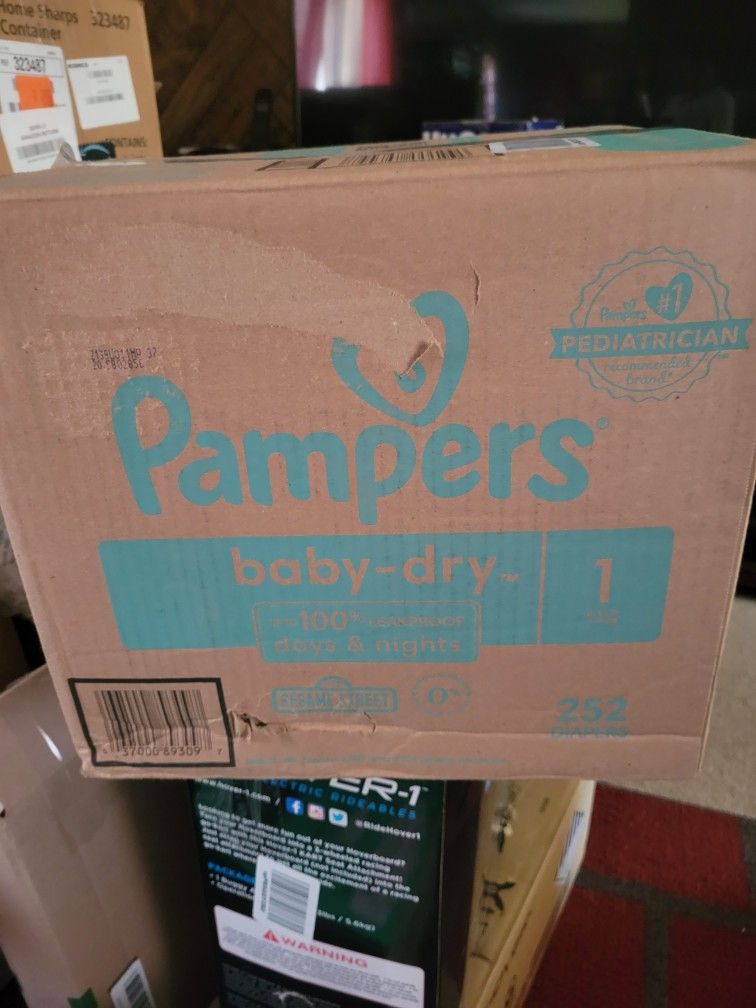 Pampers