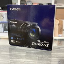 Canon PowerShot SX740 HS Camera