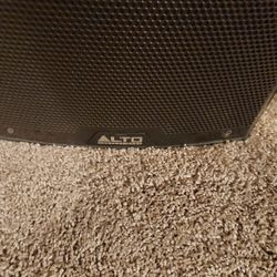 2 Alto Monitor