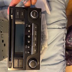 Nissan Versa Radio 2017