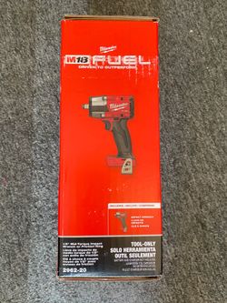 M18 Fuel Milwaukee 1/2” Mid Torque impact wrench with friction ring