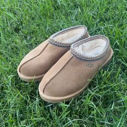Ugg Tasman ( Size 9)