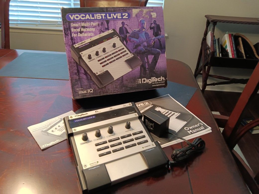 DIGITECH VOCALIST LIVE 2 HARMONY EFFECTS PROCESSOR PEDAL