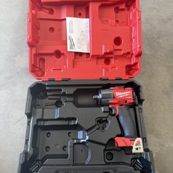 Milwaukee M18 FUEL Gen-2 18V Lithium-Ion Brushless Cordless Mid Torque 1/2 in. Impact Wrench