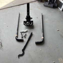 Camco  EZ Lift hitch and distribution bars for Travel Trailer 