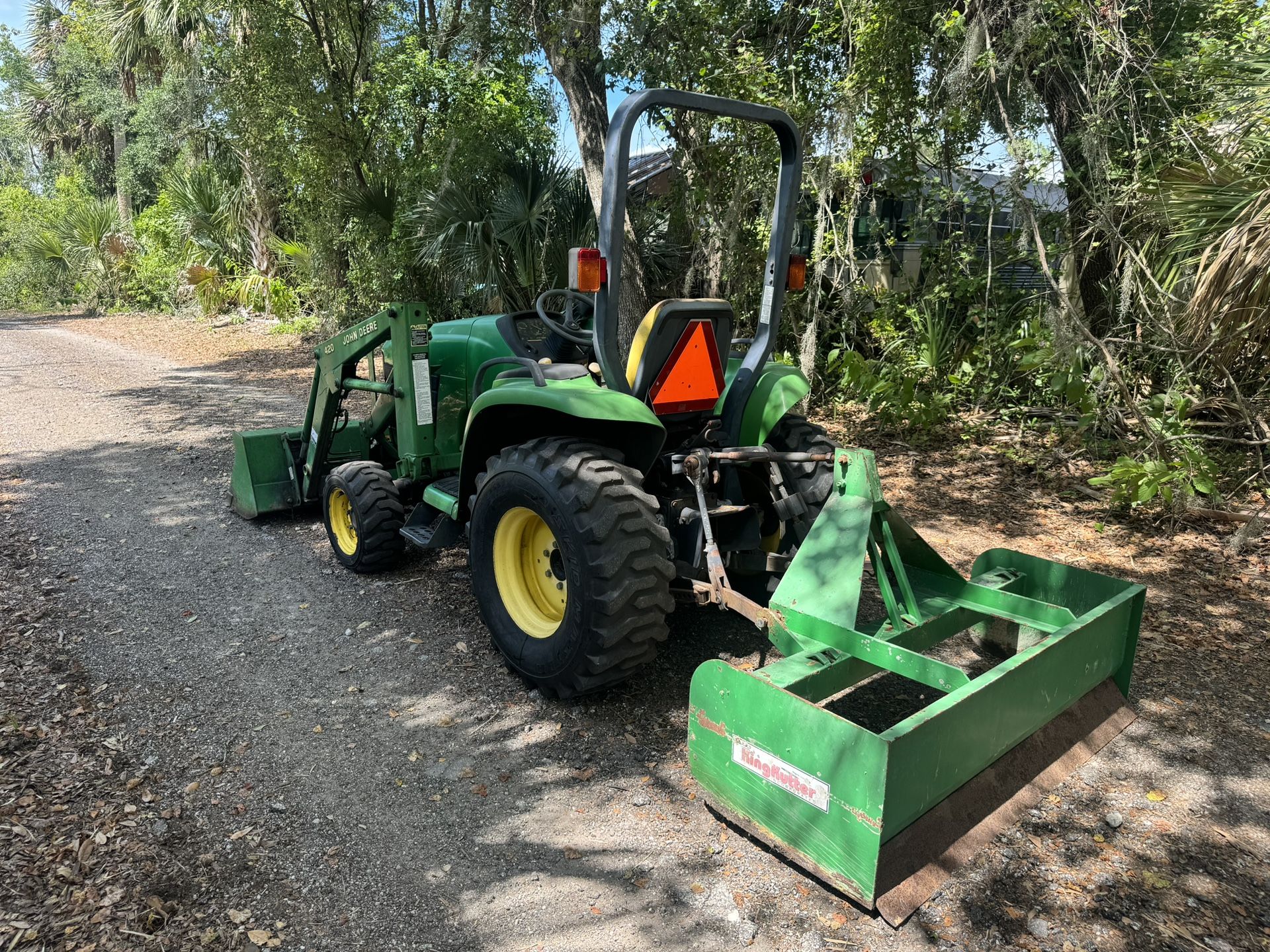 John Deere 4200 4x4 Tractor