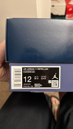 Jordan 11’s ( diffused blue )