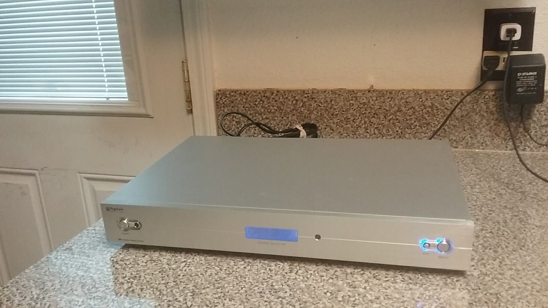 PSYCLONE PSC01 COMPONENT AUDIO VIDEO SOURCE SELECTOR
