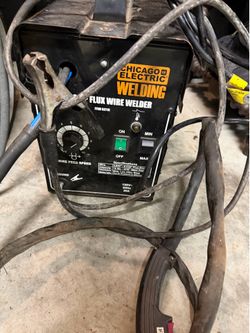 Chicago Electric Welding 62719 90- Amp Flux Wire Welder