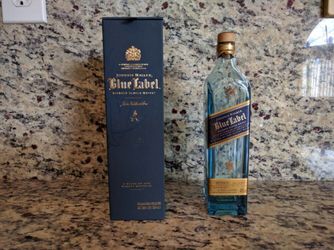200mL Johnnie Walker Blue Label (empty)