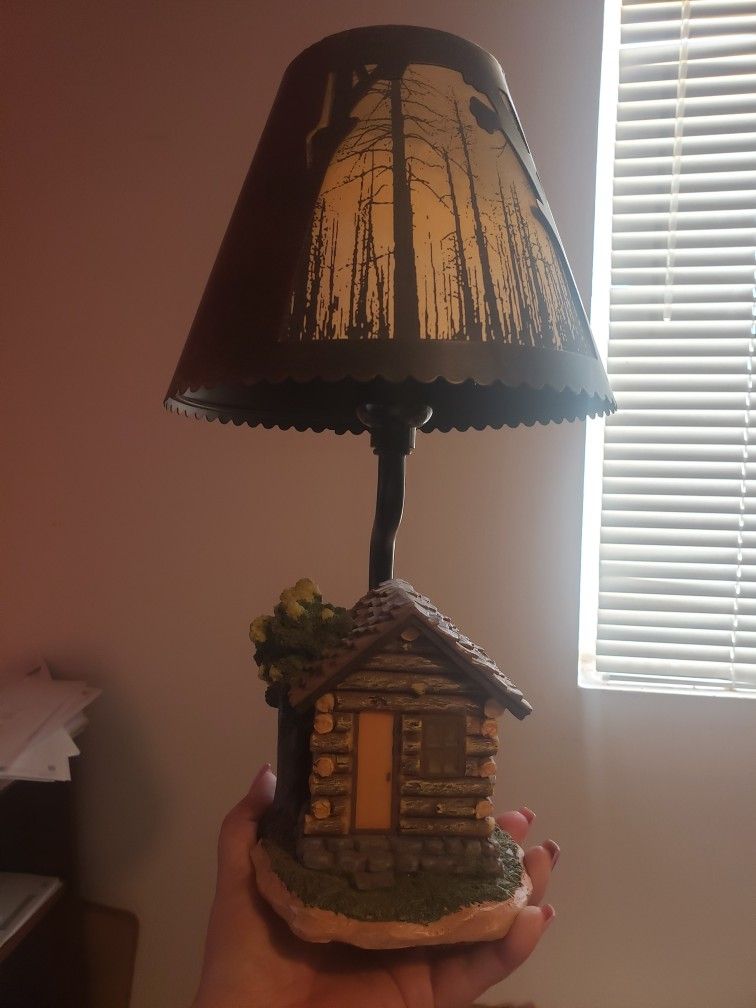 Decorative Log Cabin Lamps (Pair)