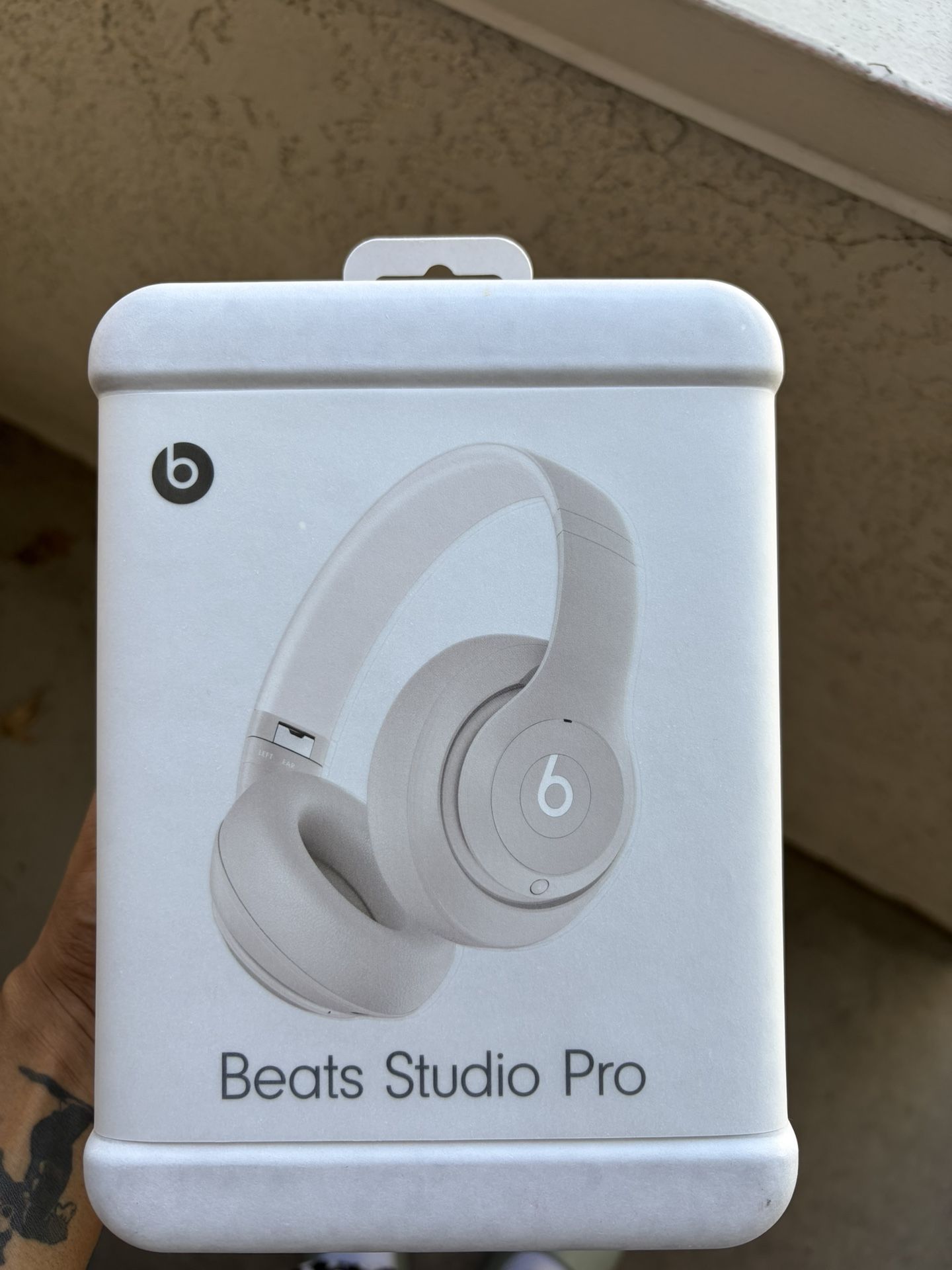 Beats Studio Pro Bluetooth Wireless Headphones - Sandstone
