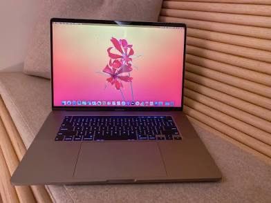 MacBook 19 Air