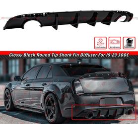15-23 Chrysler 300 Gloss Black Rear Bumper Diffuser