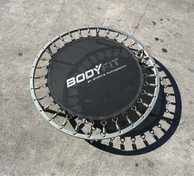 Mini trampoline