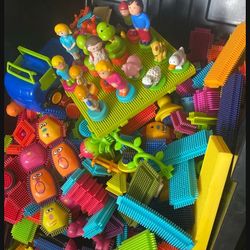 Bristle Blocks- STEM Interlocking Building Blocks