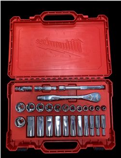 MILWAUKEE SAE SOCKET SET 28PC #35691