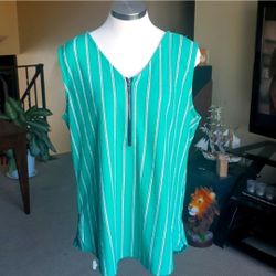 LuLaRoe Rachael Zip Up Tank Teal L