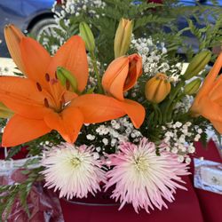 Fresh Flowers For Mother day 