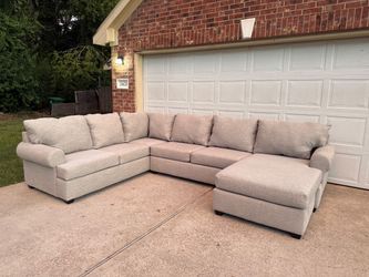 Living spaces sectional