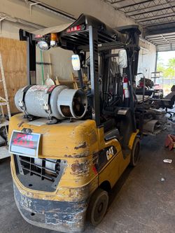 Forklift