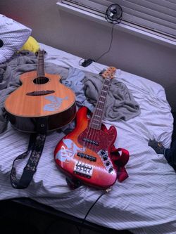 5 string squier jazz bass
