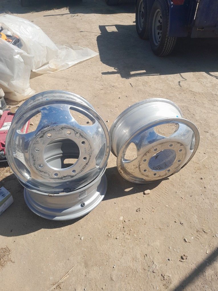 Rims Rines Para Chevy Silverado 2015 Dully De Aluminum  Size 17 Inch 