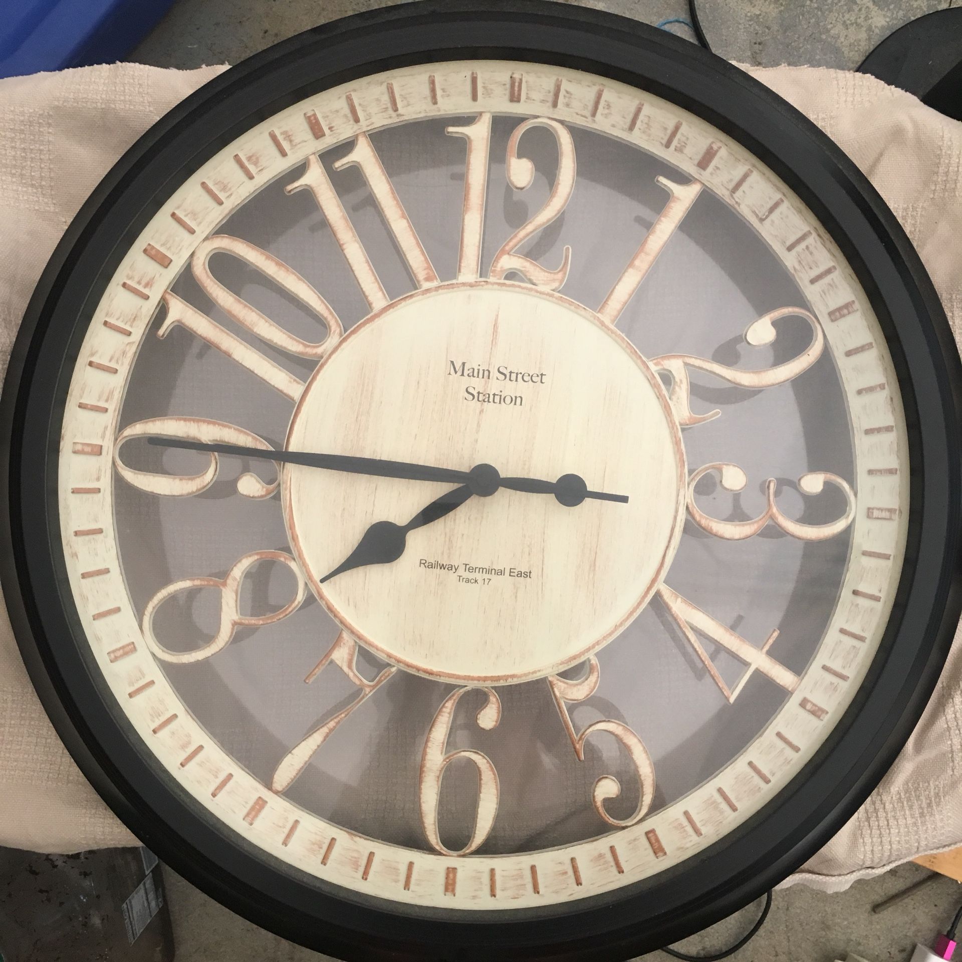 Main Street Station “Railway Terminal East Track 17” wall Clock for