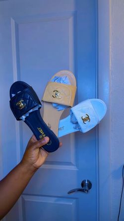 *Stylish women’s sandals *