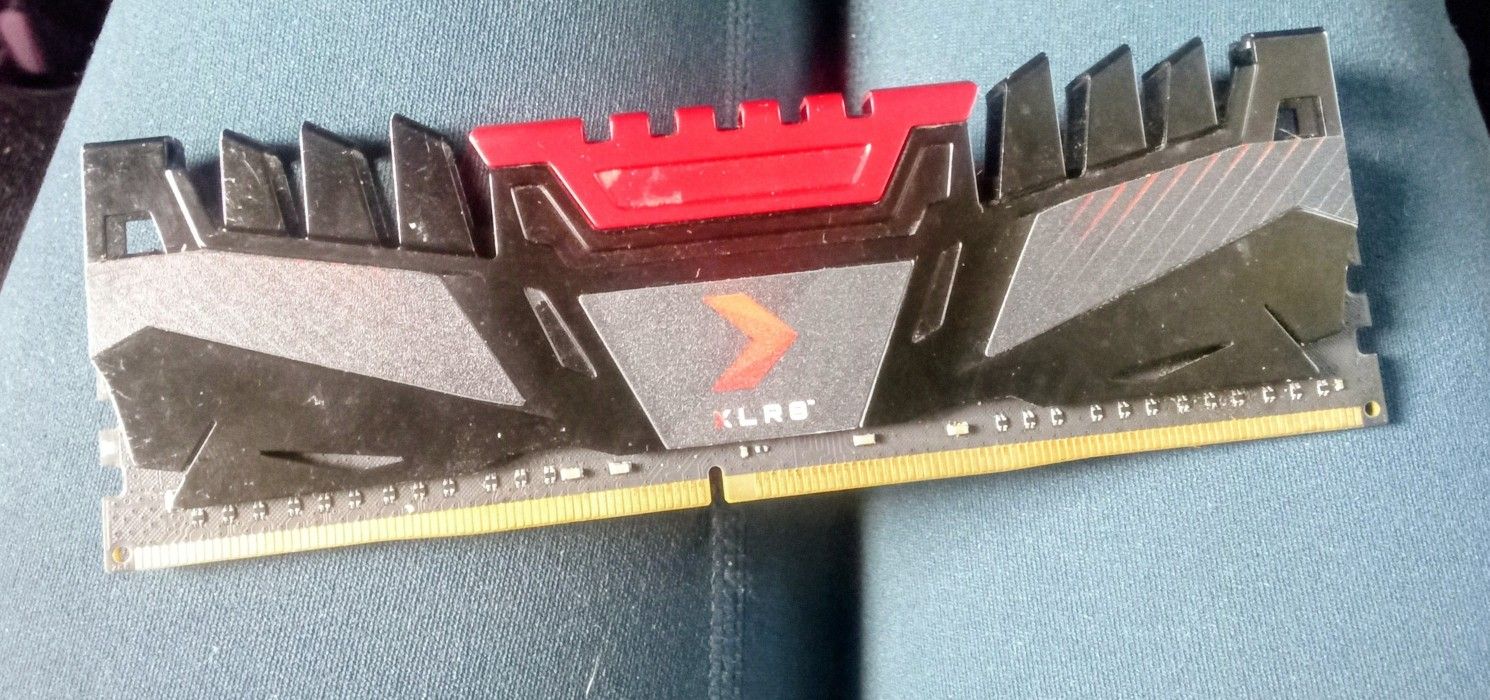 PNY XLR8 Anarchy 16GB DDR4 3200MHz PC4 Desktop Ram Memory