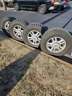 Tires & 17" Rims $400 For Ford Truck Or Expedtion