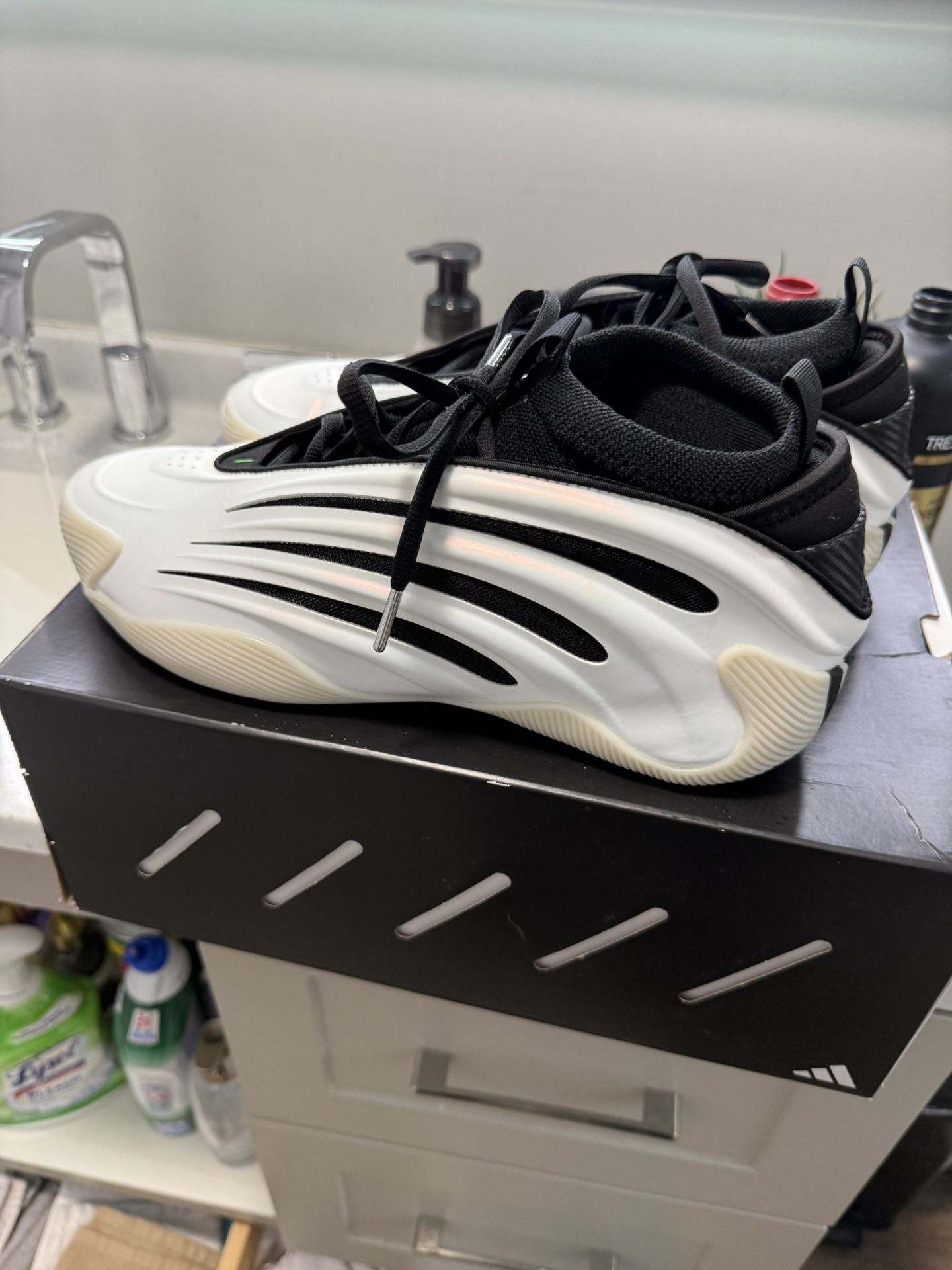 James Harden V9 Size 11
