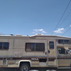 1985 Ford 350 econoline
