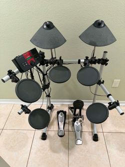 Yamaha dtxplorer drum set