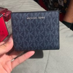 Blue Michael Kors Wallet New 