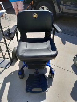 Electric Wheel Chair GREAT DEAL